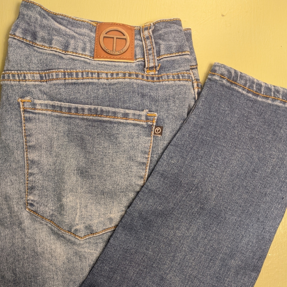 Tahari jeans